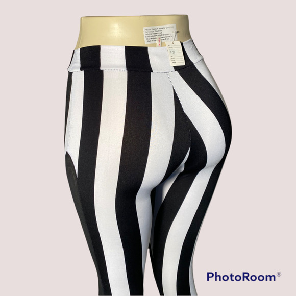 NWT. Miss California. High Waisted Leggings.​ - Picture 3 of 4